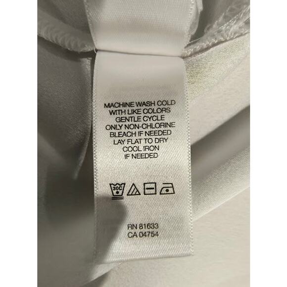 Kenneth Cole NY Sleeveless Lightweight Top with Ruffle, White, Sz S NWT - Picture 8 of 8